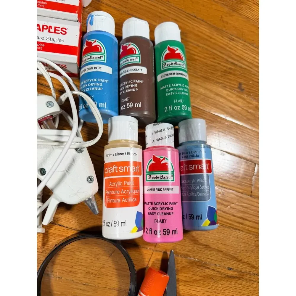 Large Kids Art Supplies Bundle – Crayola, Paints, Pencils, Markers, Glue Gun, Sc